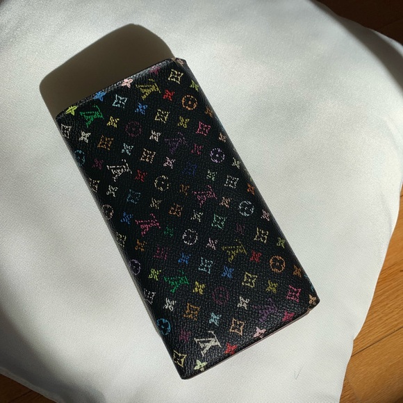 Louis Vuitton Takashi Murakami Sarah Wallet - Picture 12 of 15